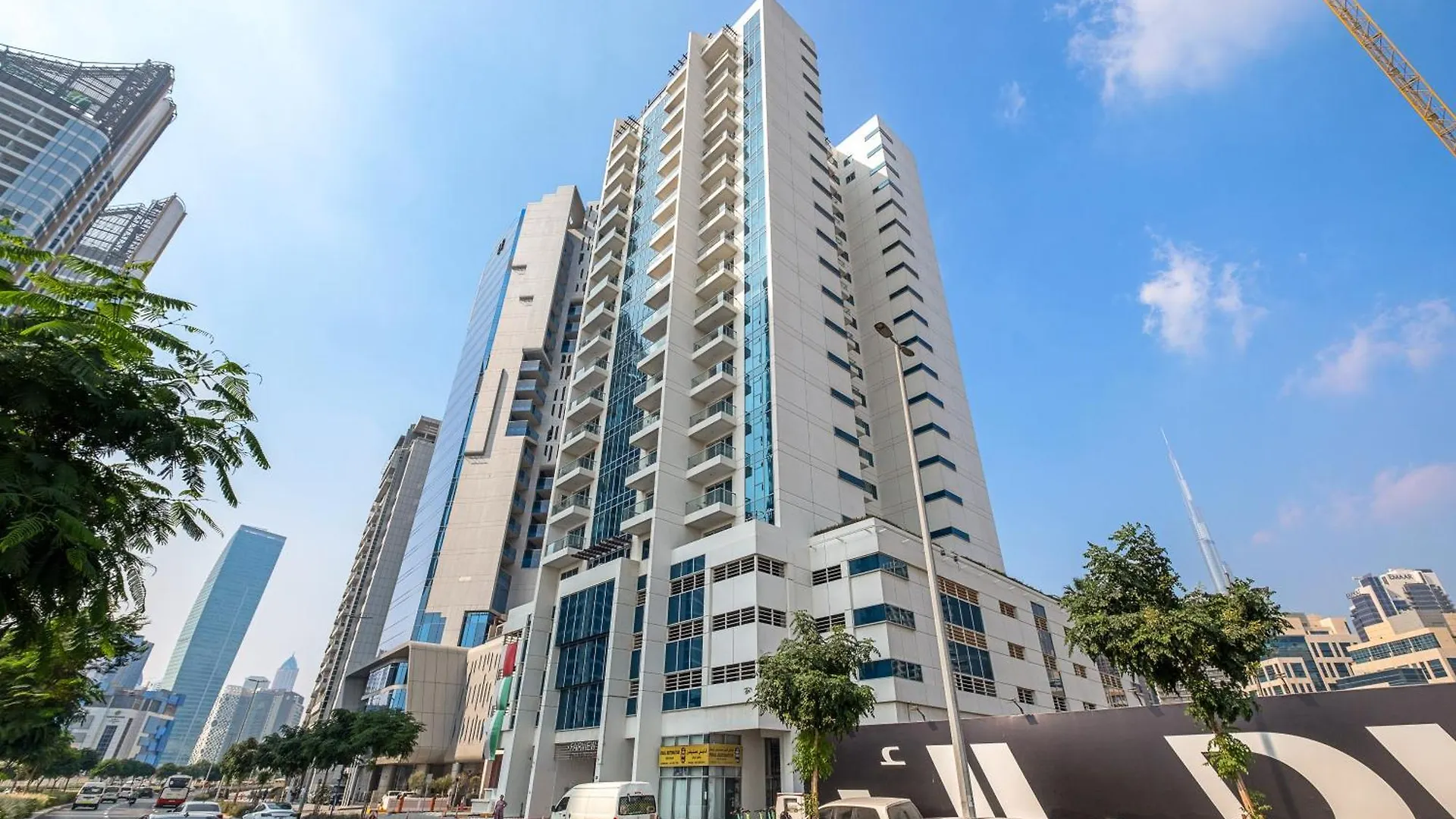 Business Bay Premium Apartment By Renttiers Dubai